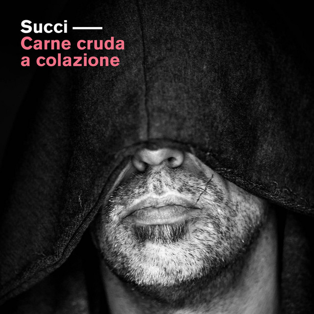 Giovanni Succi, “Carne cruda a colazione”: recensione e streaming