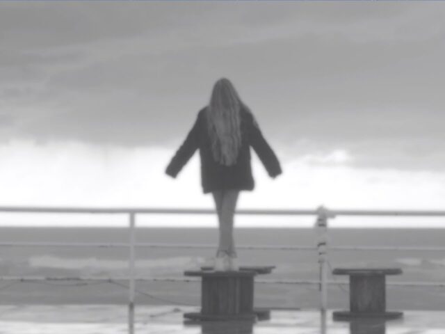 Fumé: “Cosa te ne vai a fare” è il nuovo video #trakofthenight