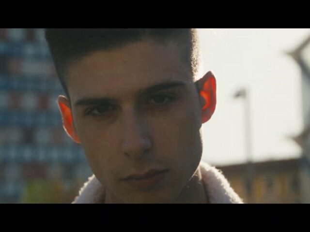 Bucaneve: “Le luci gialle dei lampioni blu” è il nuovo video #trakofthenight