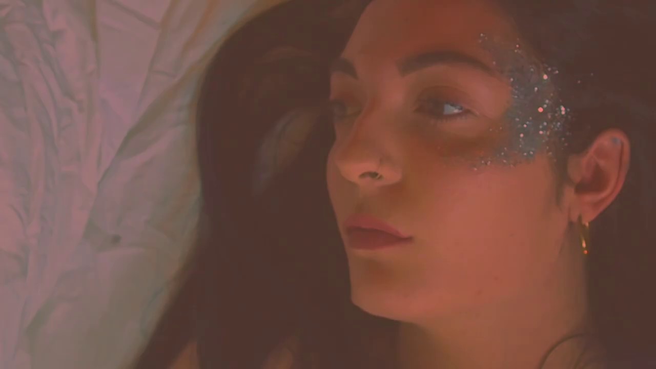 Novanta: “Lovers” è il nuovo video #trakoftheday
