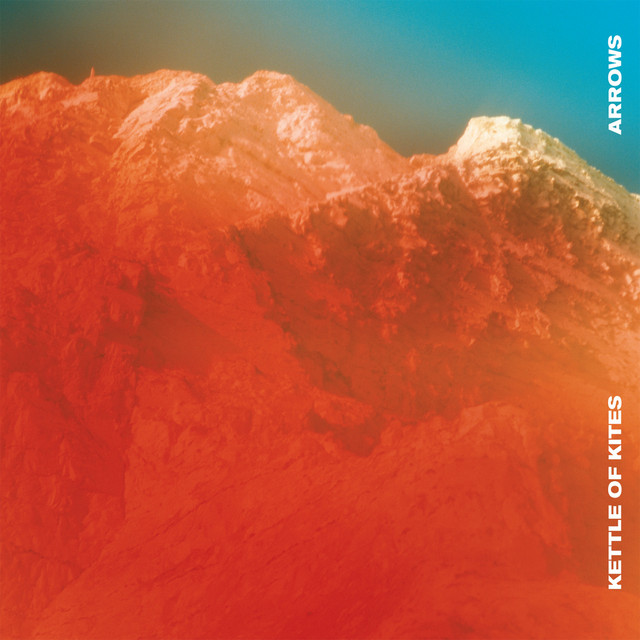 Kettle of Kites, “Arrows”: recensione e streaming