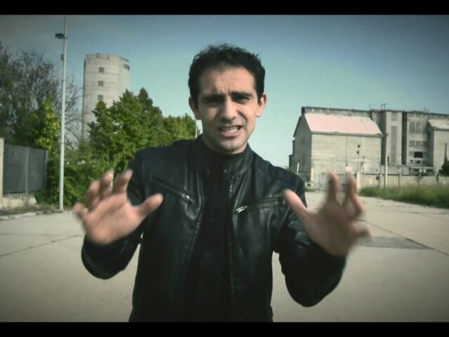 Luca Fogliati: “L’equilibrista” è il nuovo video #trakofthenight