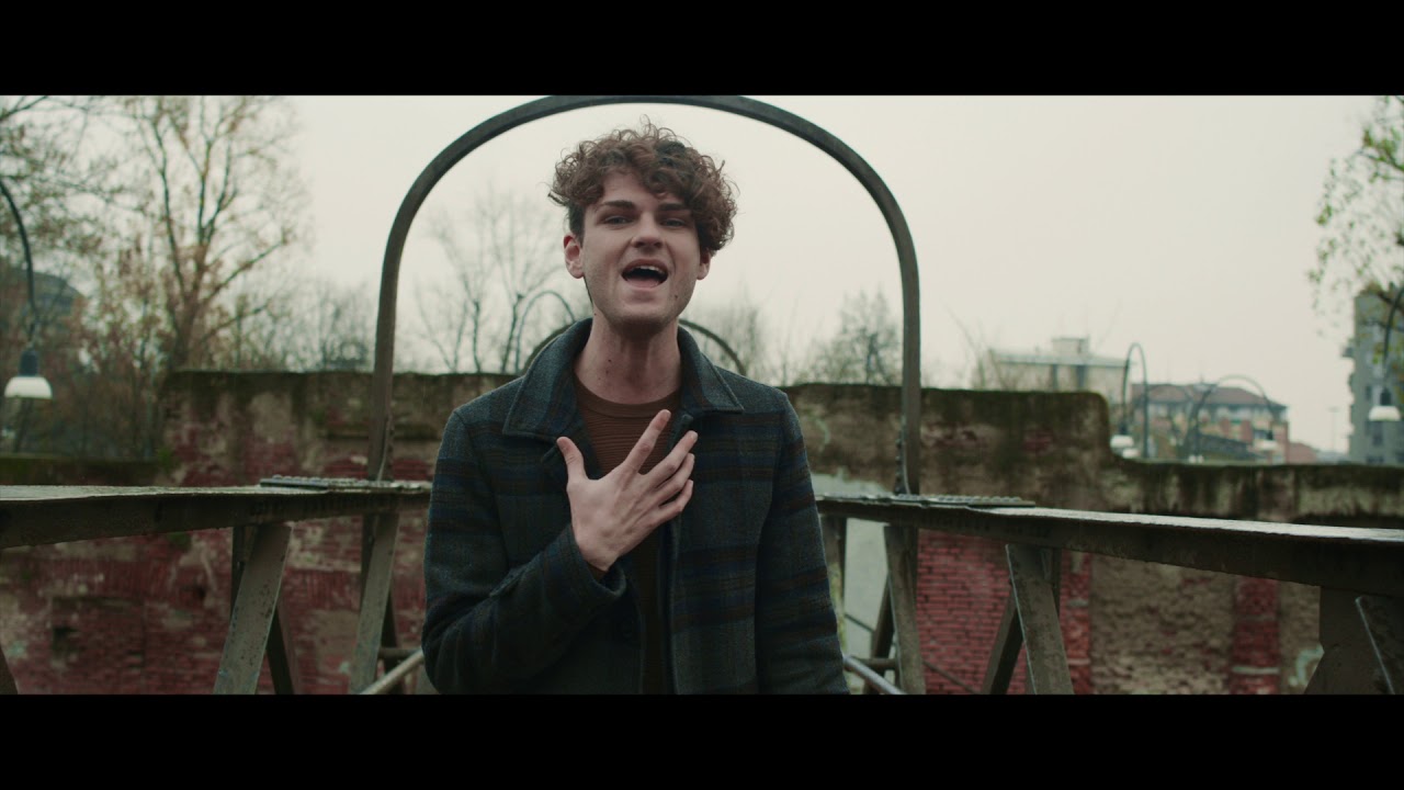 Fake: “Così” è il nuovo video #trakoftheday