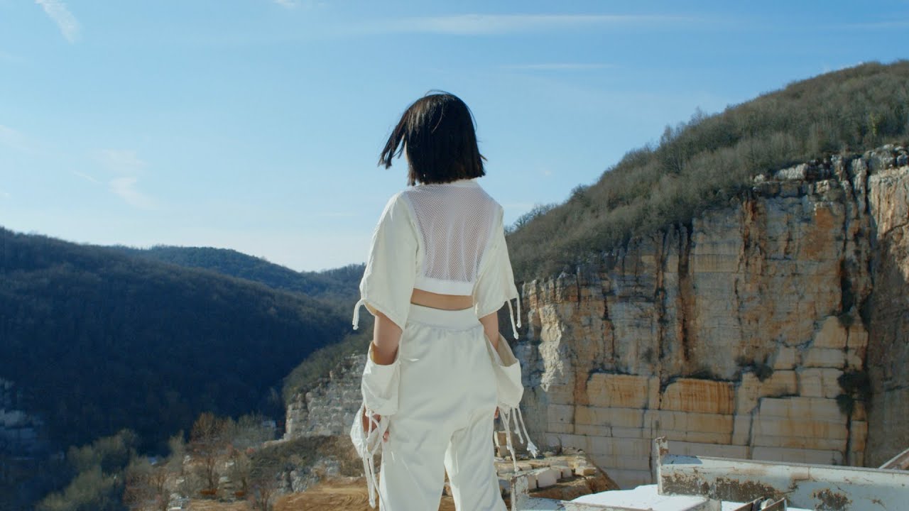 Nava: “Sarabe” è il nuovo video #trakoftheday