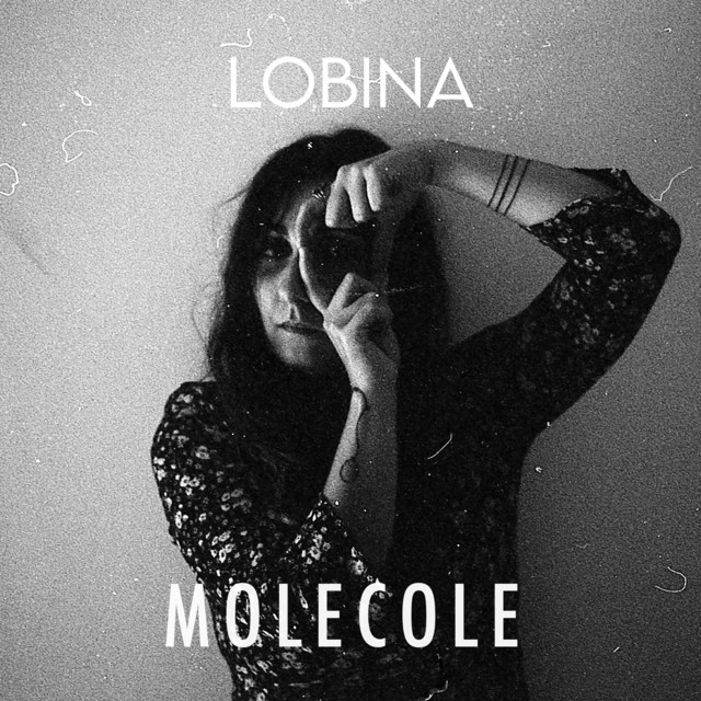 Lobina, “Molecole” è il nuovo singolo