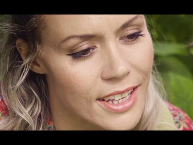 Marta Ferradini: Martarossa è il nuovo video #trakoftheday