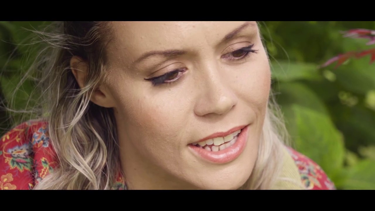 Marta Ferradini: Martarossa è il nuovo video #trakoftheday