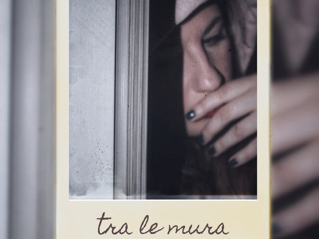 Chiara Lena: “Tra le mura” è il nuovo singolo