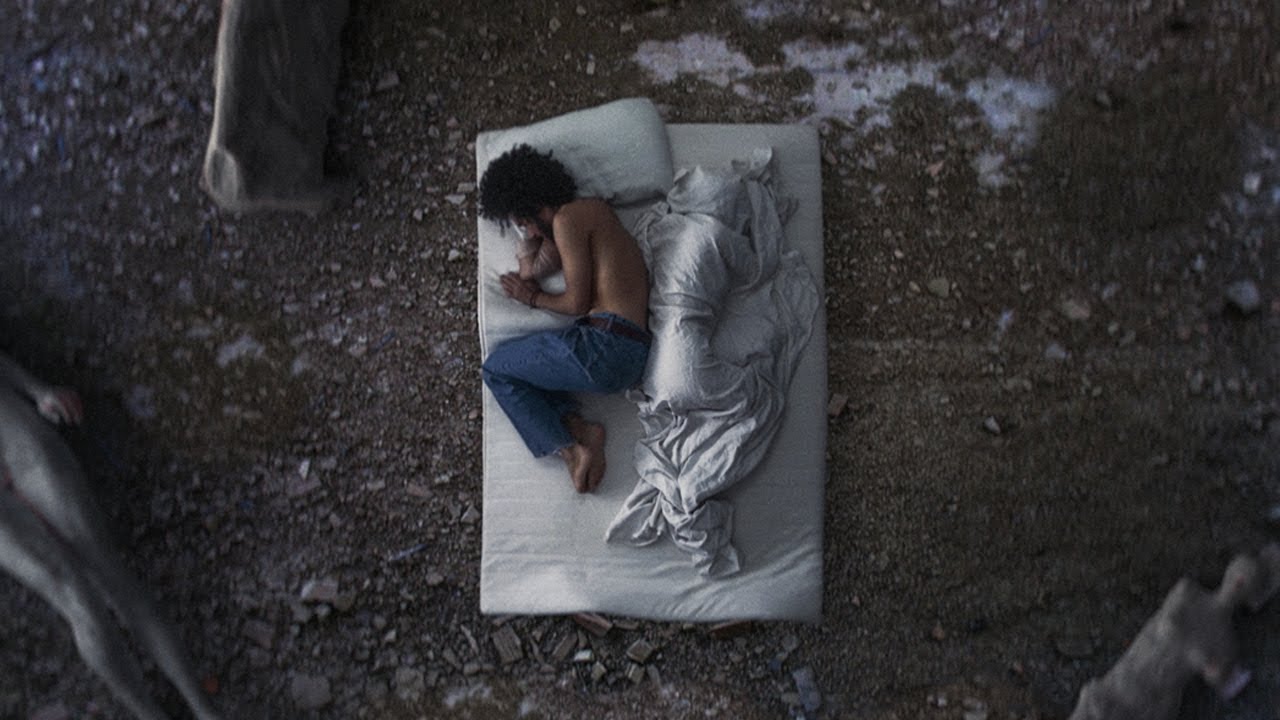 La Municipàl: “Che cosa me ne faccio di noi” è il nuovo video #trakofthenight