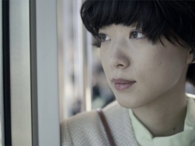 Atelier ʒenovà: “Educazione rigida” è il nuovo video #trakoftheday