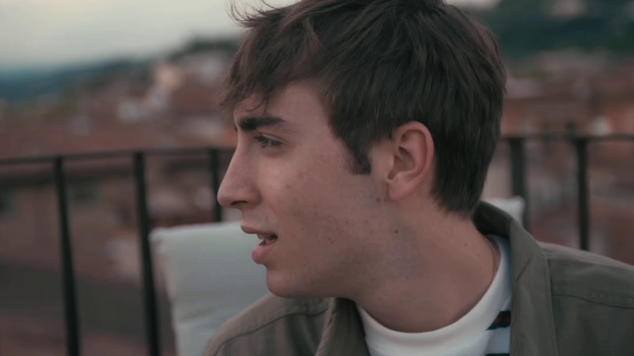 Oliver: “It’s only words” è il nuovo singolo e video