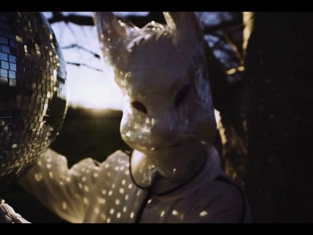 The Errorist: “Hangover” è il nuovo video #trakofthenight