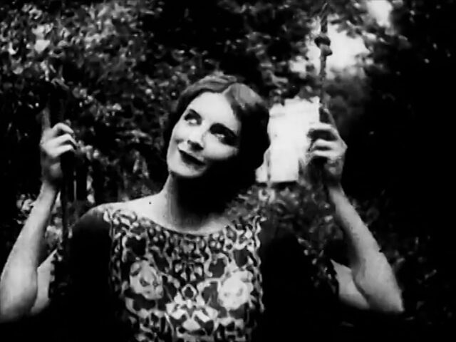 La Briscola Bugiarda: “La Notte dei Grattacieli” è il nuovo video #trakofthenight