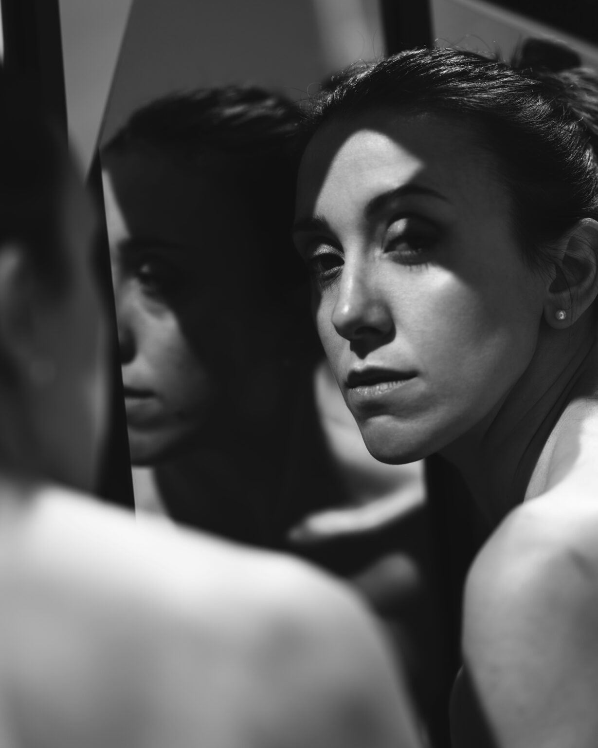 Gintsugi: esce il 9 ottobre il nuovo ep, “Strangers”