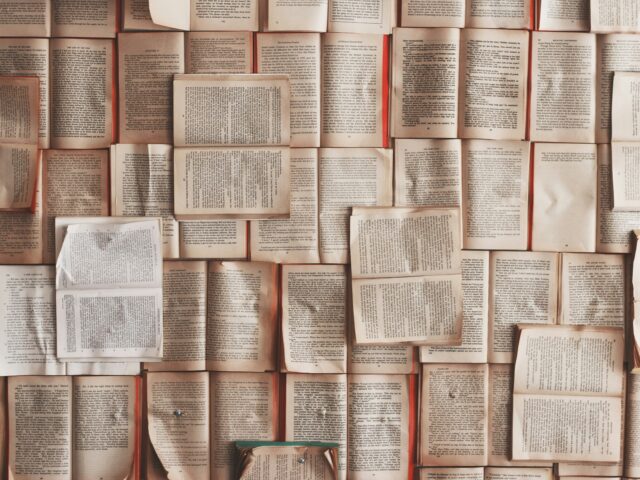 Libri vs. Musica: facciamo un confronto (paradossale) #sottotraccia
